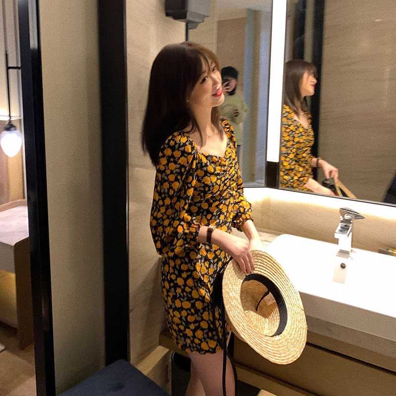 มินิเดรสลายดอกไม้แขนตุ๊กตาลบเอาไปใส่น่ารักๆๆค่ะ