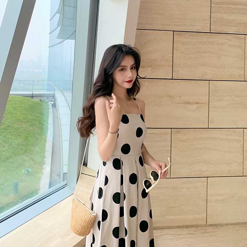 เดรสลายจุดงานสวยค่ะ