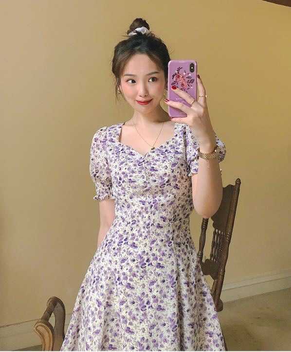 มินิเดรสลายดอกไม้ลบสีม่วงพาสเทล