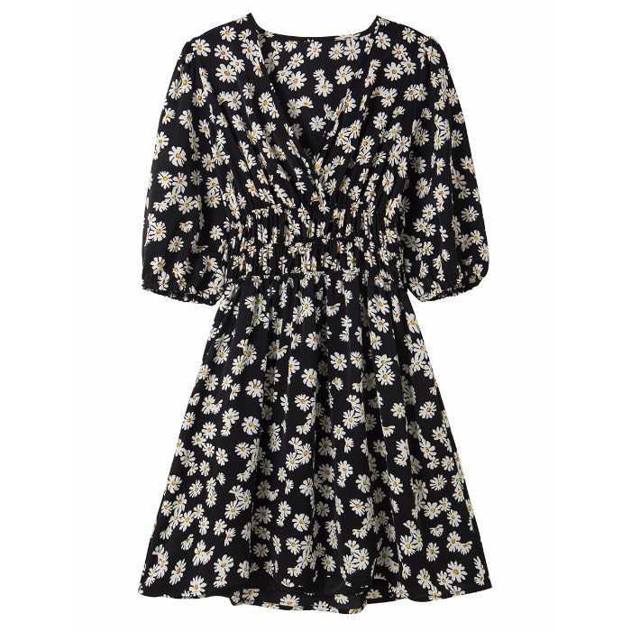 ชุดเดรสลายดอกเดซี่ลบฮิตฮอตมากๆๆๆ