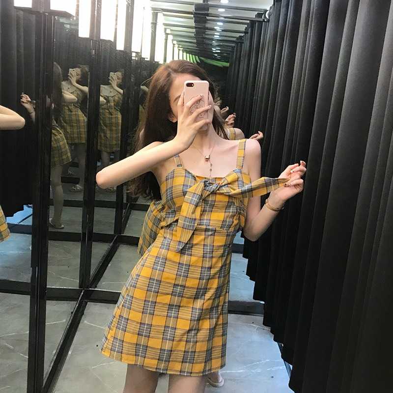 มินิเดรสลบสีสันสดใส-สไตล์เกา